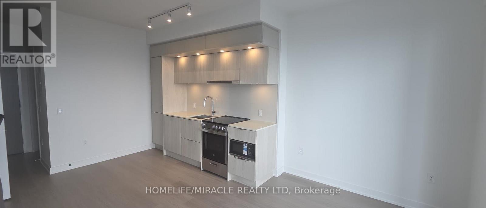 7509 - 448 BURNHAMTHORPE ROAD W, Mississauga, Ontario