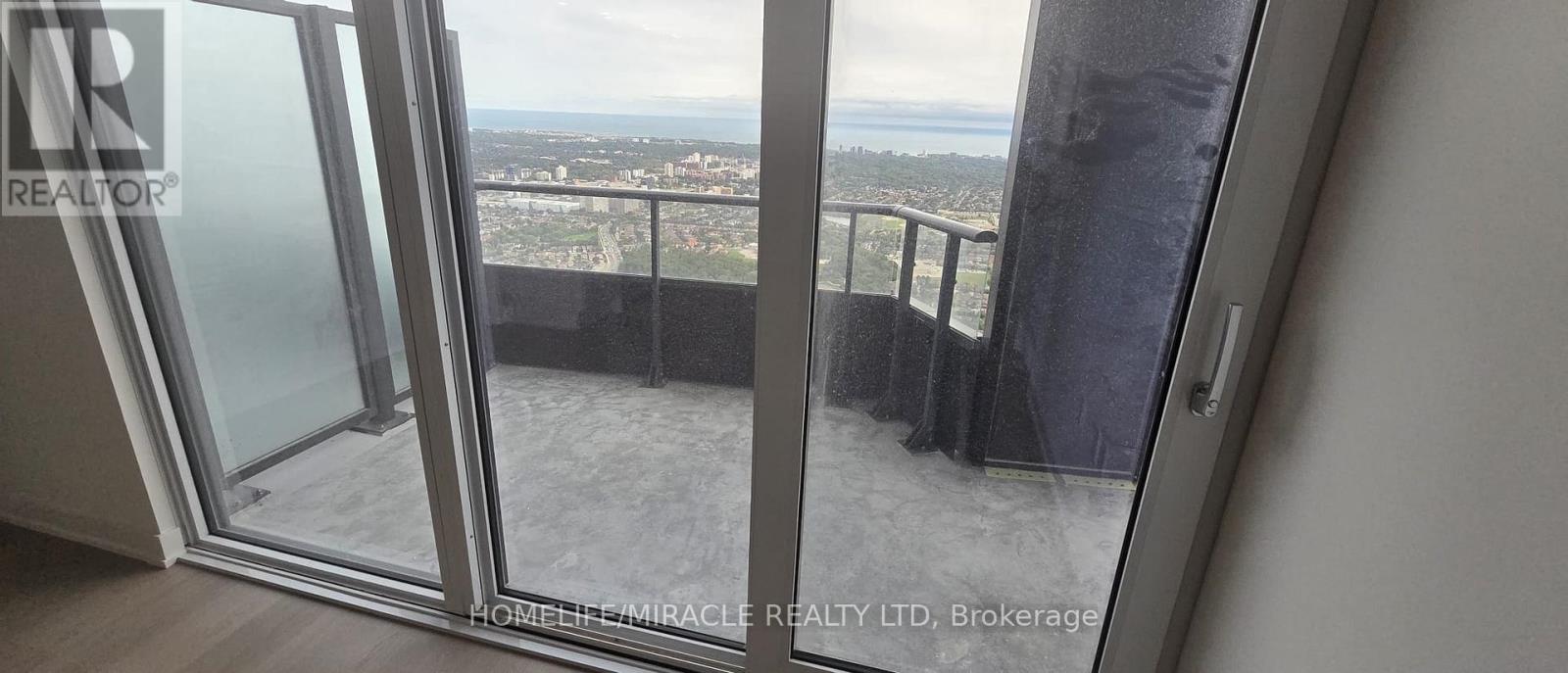 7509 - 448 Burnhamthorpe Road W, Mississauga, Ontario  L5B 0R4 - Photo 5 - W13884866