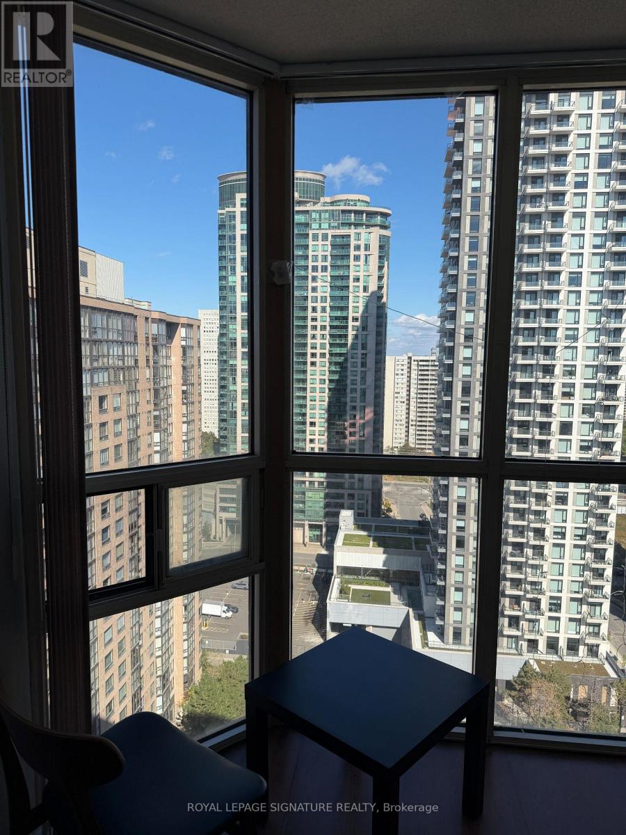 2112 - 285 Enfield Place, Mississauga, Ontario  L5B 3Y7 - Photo 11 - W13858854