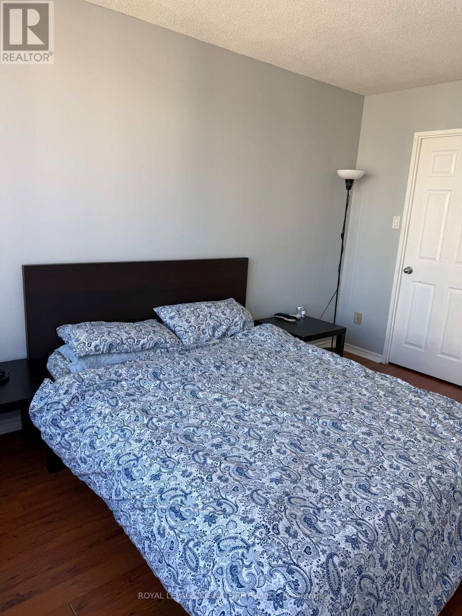 2112 - 285 Enfield Place, Mississauga, Ontario  L5B 3Y7 - Photo 8 - W13858854