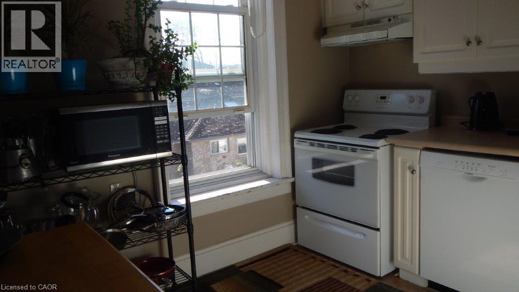 39 Cedar Street Unit# 3, Cambridge, Ontario  N1S 1V2 - Photo 4 - 40862537