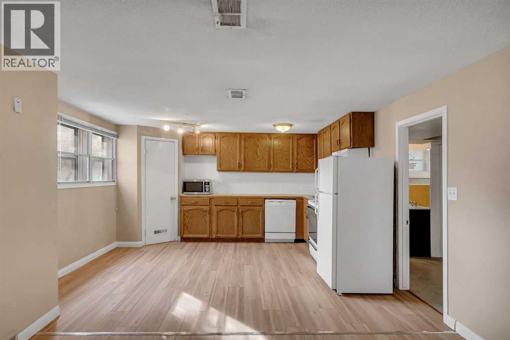 2807 32 Street SW, Calgary, Alberta  T3E 2S1 - Photo 29 - A2350440