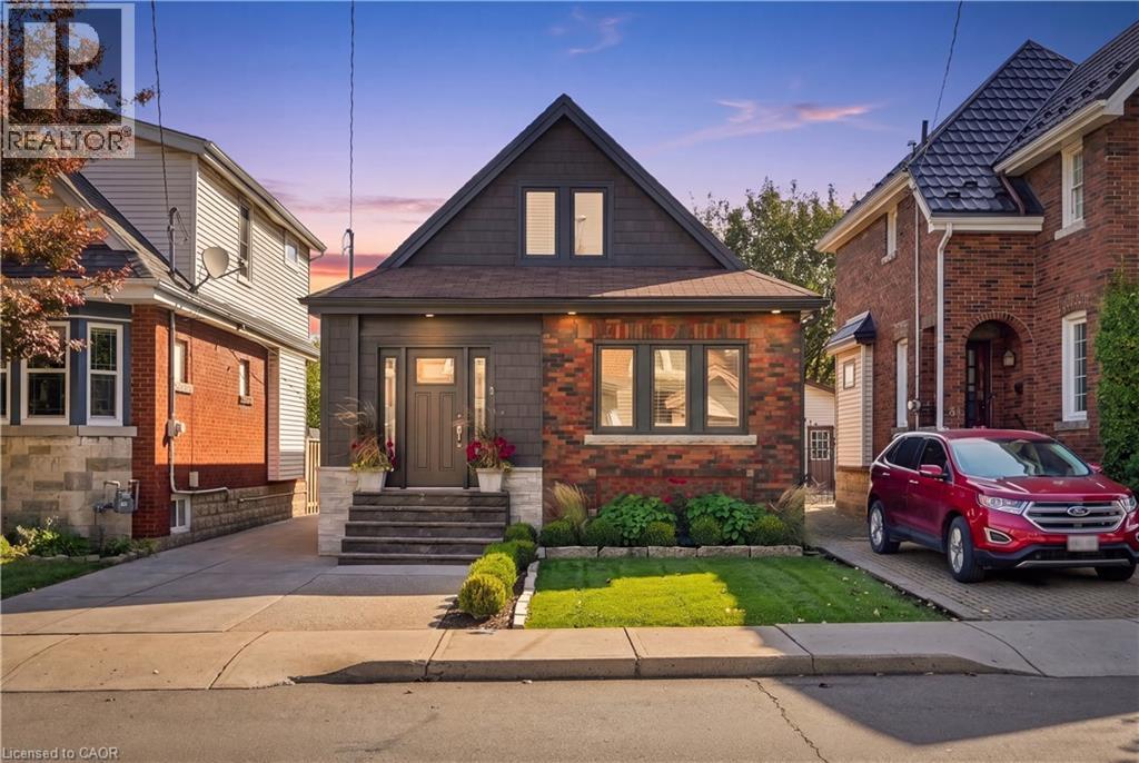 77 Houghton Avenue S, Hamilton, Ontario  L8K 2M9 - Photo 3 - 40869490
