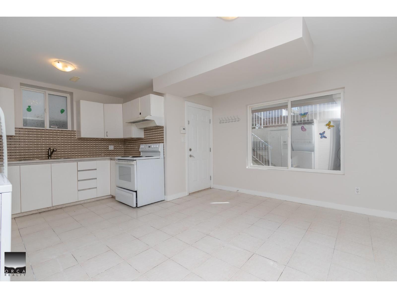 Upper Level 19130 69a Avenue, Surrey, British Columbia  V4N 0A5 - Photo 22 - R3174383