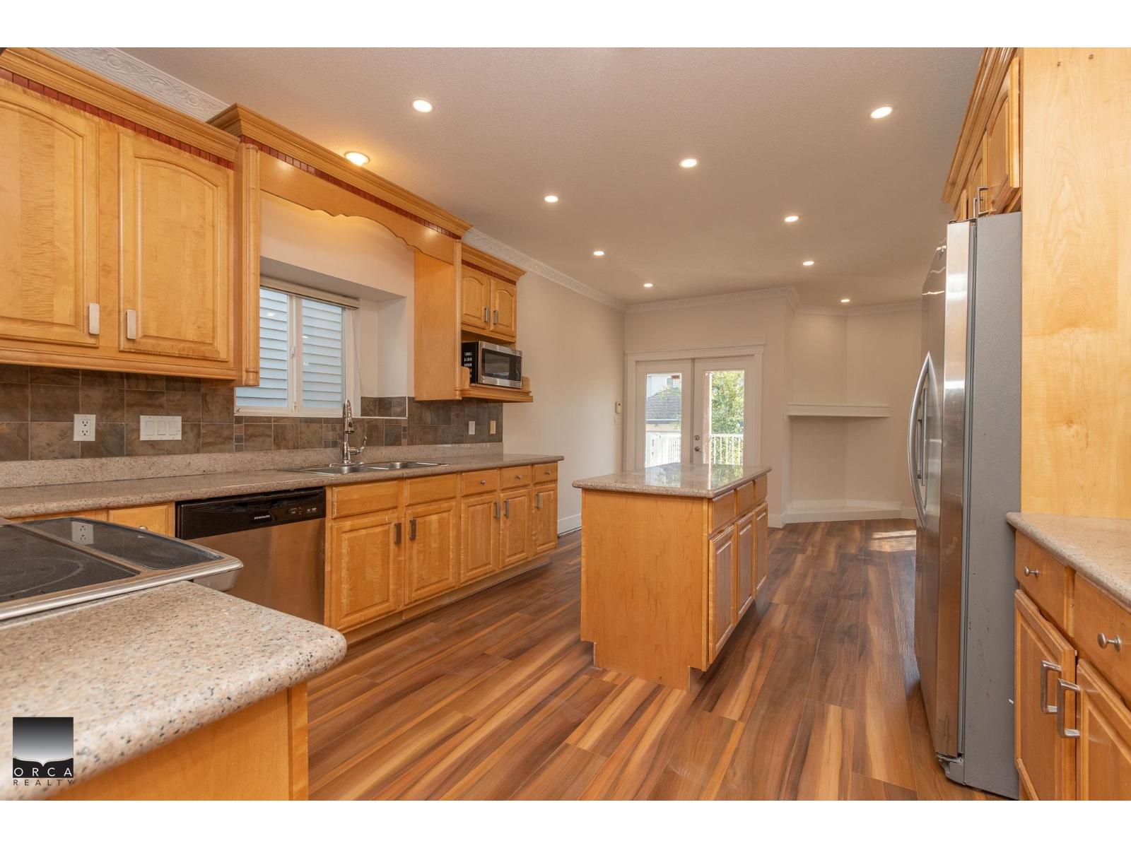 Upper Level 19130 69a Avenue, Surrey, British Columbia  V4N 0A5 - Photo 5 - R3174383