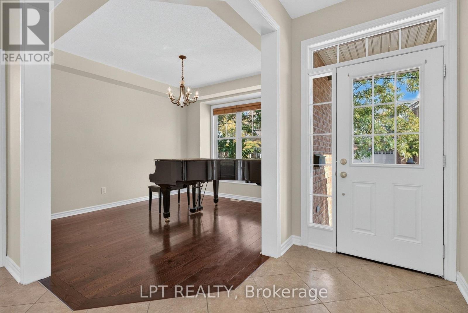 2632 Watermusic Bay Crescent, Ottawa, Ontario  K2J 0T4 - Photo 5 - X13884884