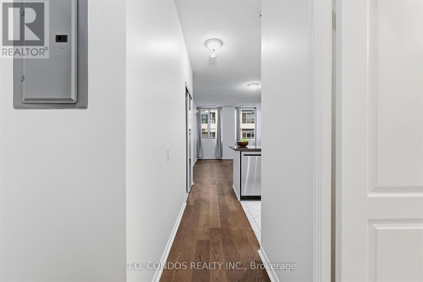 304 - 555 Yonge Street, Toronto, Ontario  M4Y 3A6 - Photo 7 - C13884880