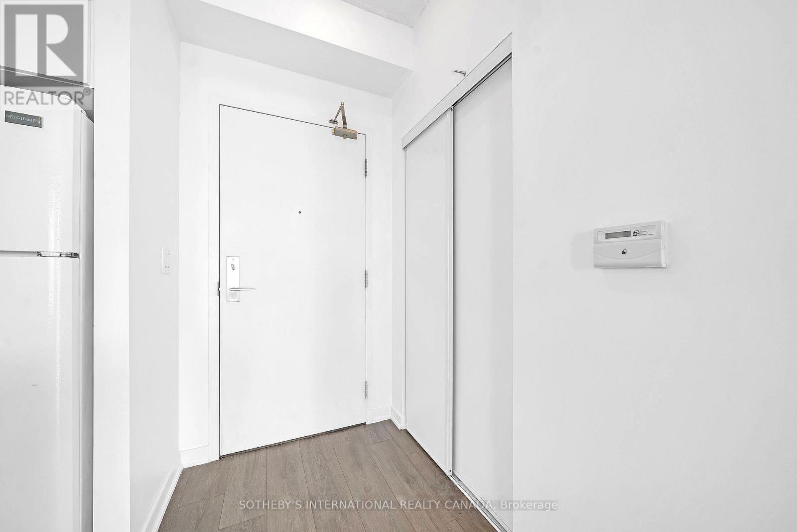 1616 - 150 East Liberty Street, Toronto, Ontario  M6K 3R5 - Photo 3 - C13884904