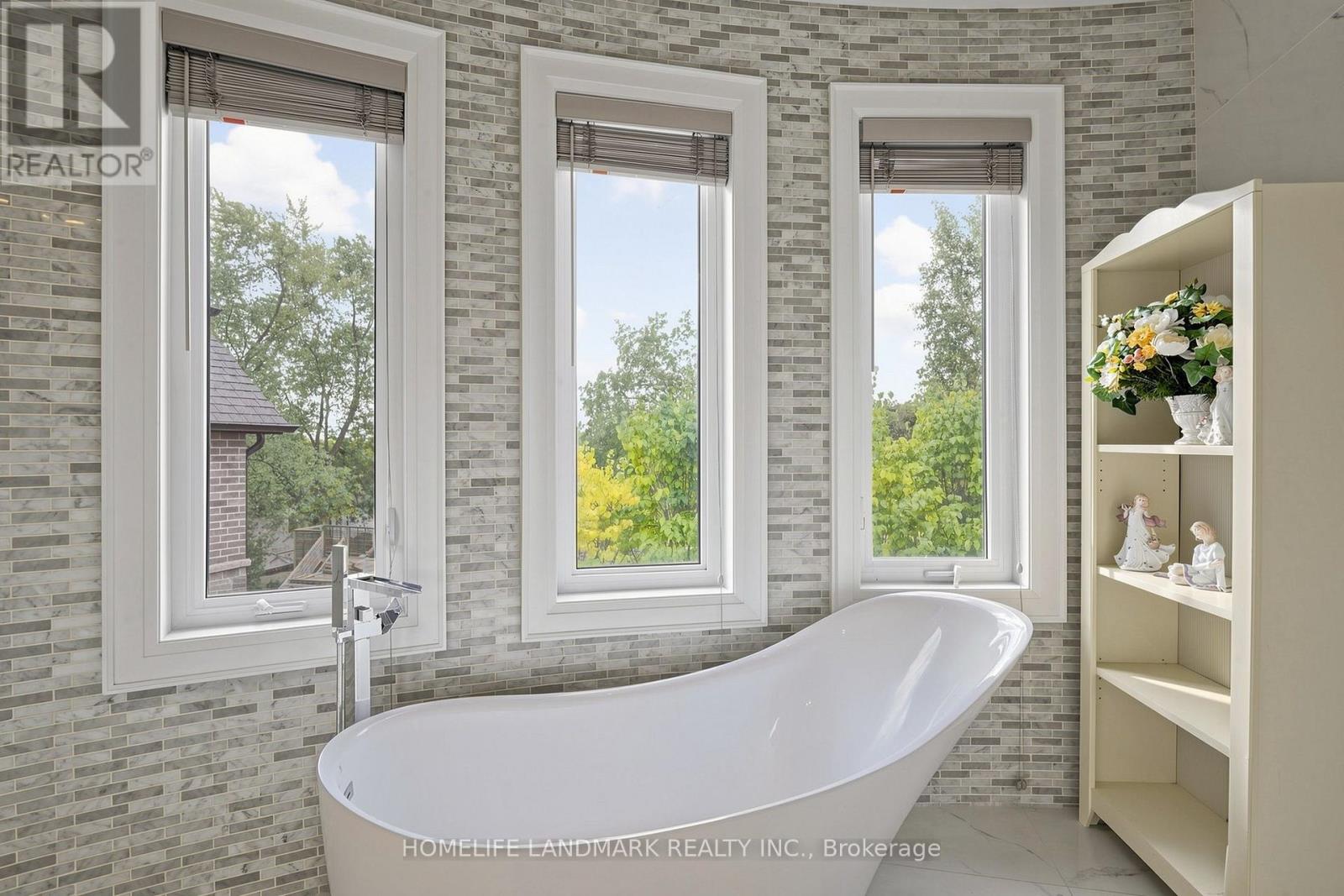 1047 Dunbarton Road, Pickering, Ontario  L1V 1H1 - Photo 19 - E13884902
