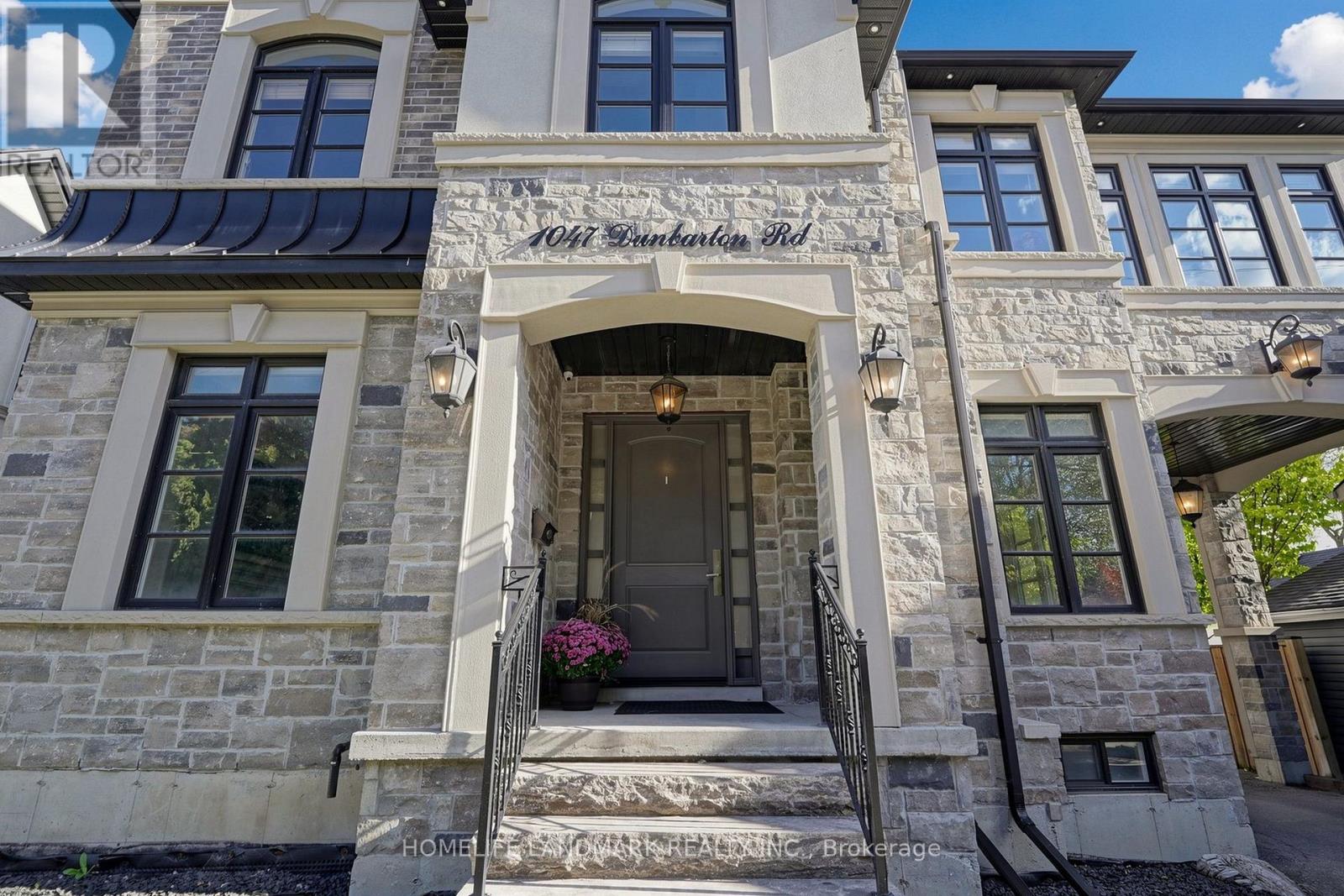 1047 Dunbarton Road, Pickering, Ontario  L1V 1H1 - Photo 2 - E13884902