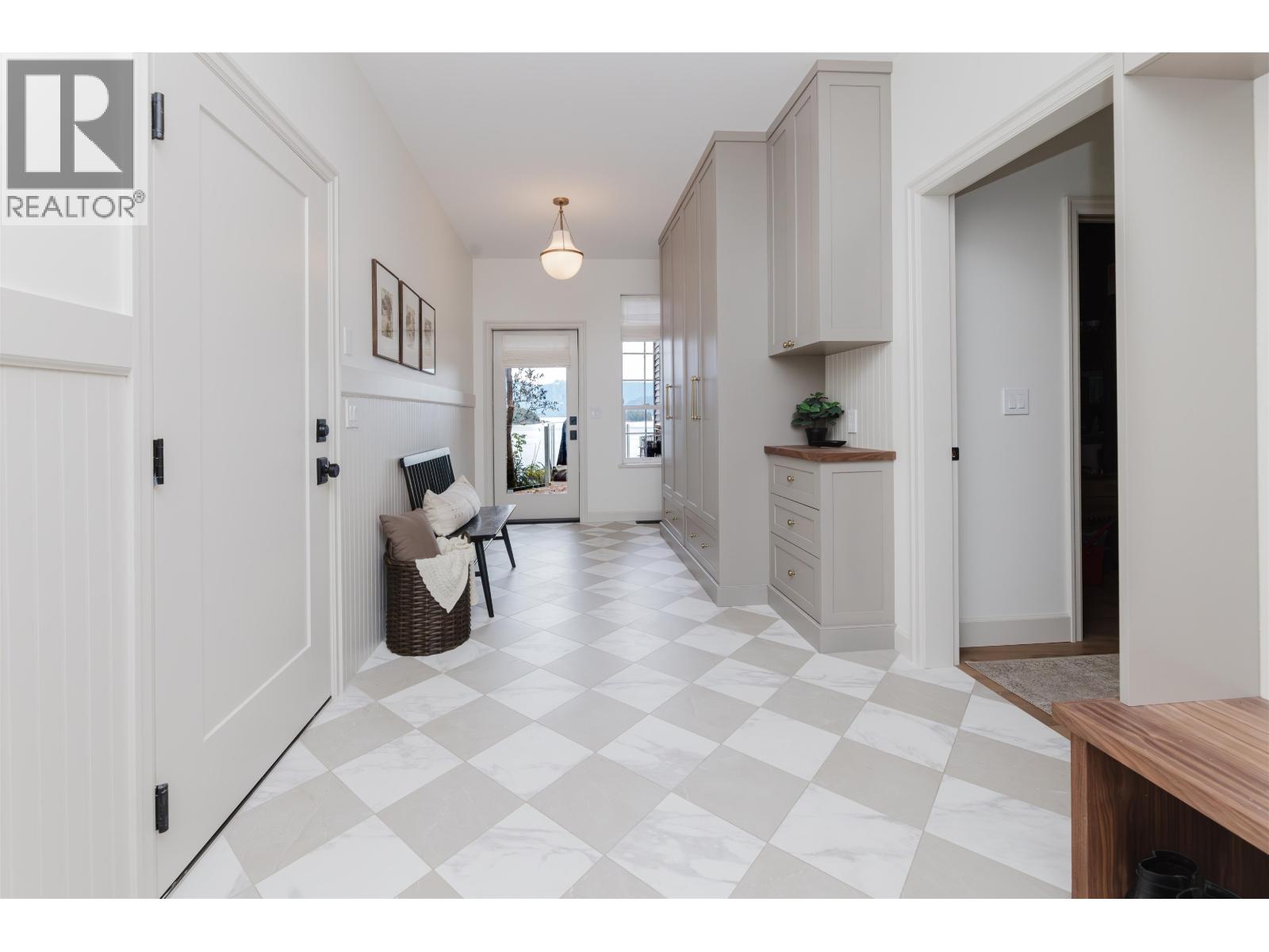 1454 Smith Road, Langdale, British Columbia  V0N 1V6 - Photo 15 - R3174381
