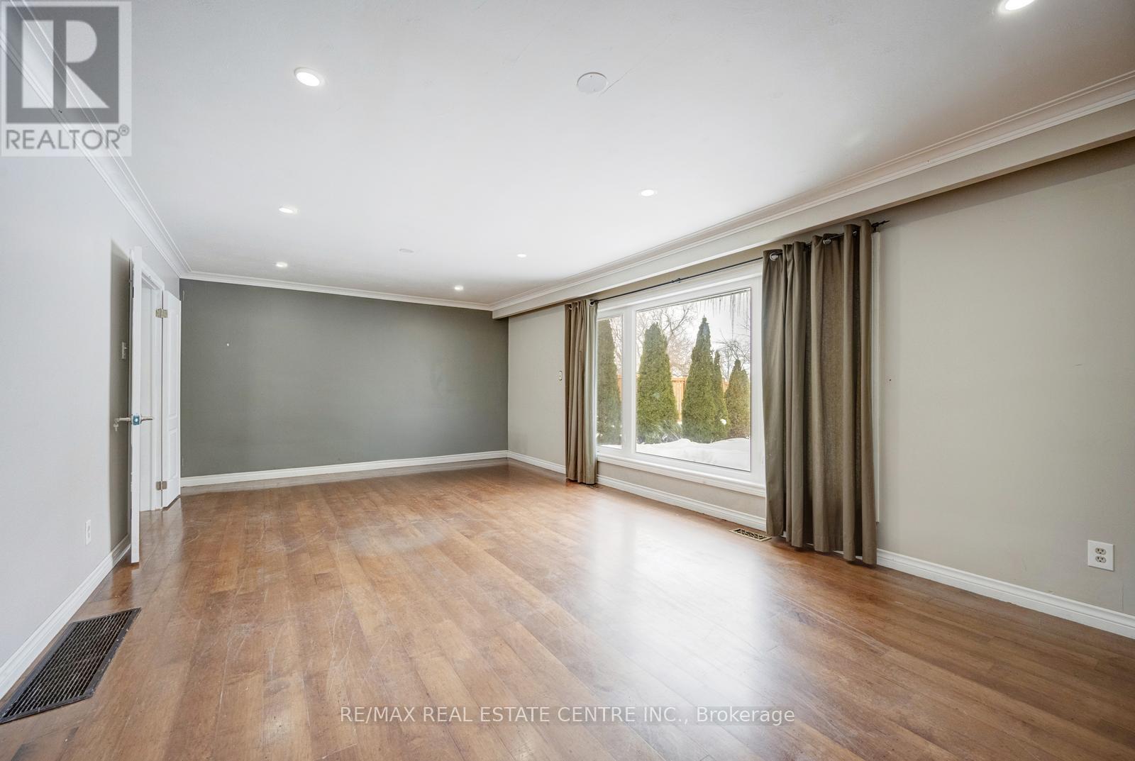 12391 Heritage Road, Caledon, Ontario  L7C 1T8 - Photo 10 - W13884898