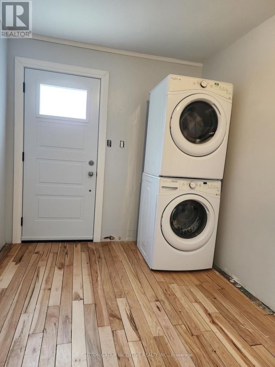 92 Francis Street, Cambridge, Ontario  N1S 2A1 - Photo 4 - X13836482