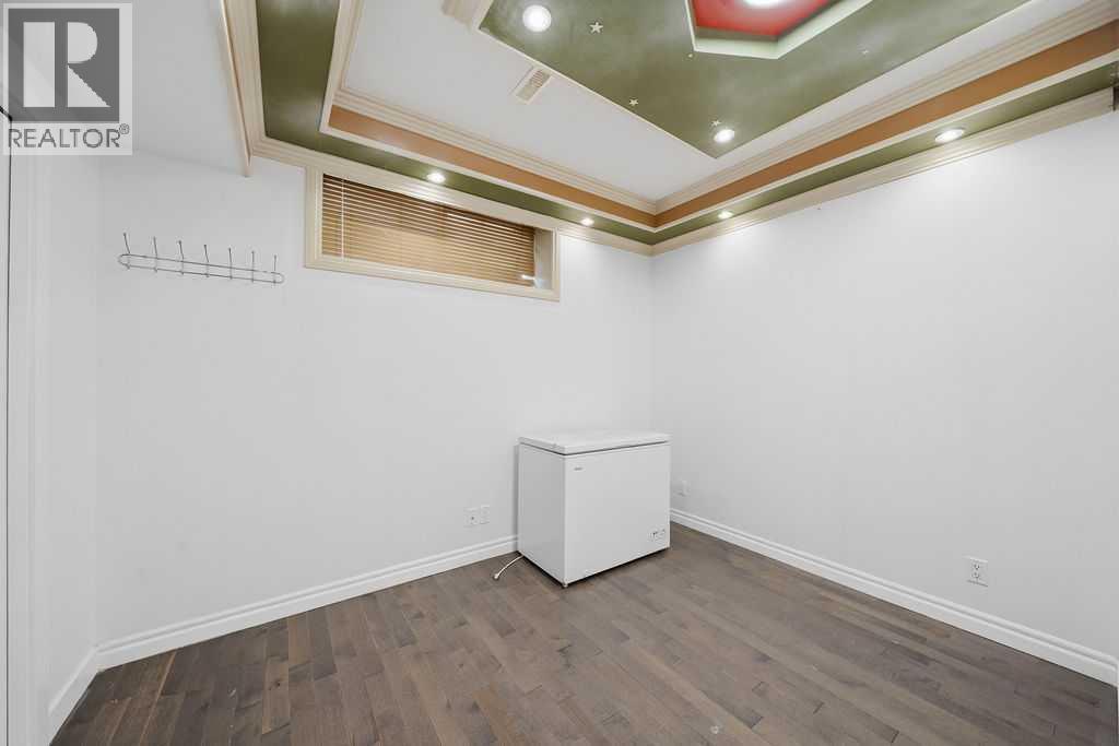290 Valleyview Court SE, Calgary, Alberta  T2B 0K7 - Photo 32 - A2343774