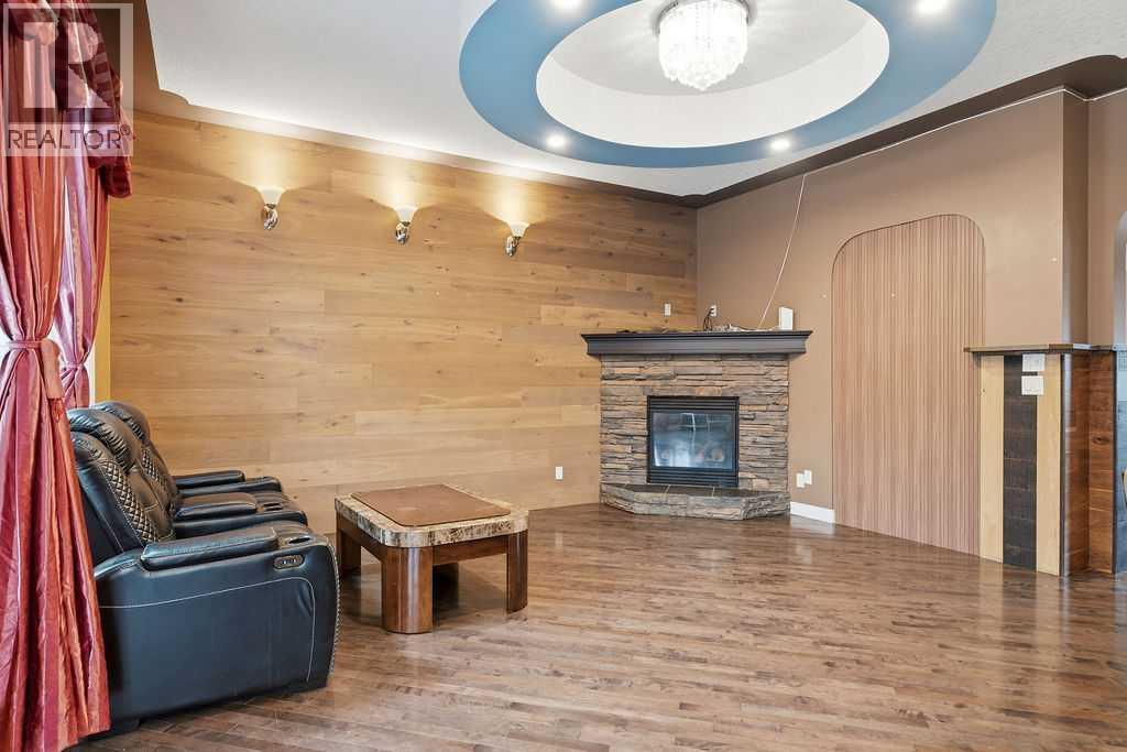 290 Valleyview Court SE, Calgary, Alberta  T2B 0K7 - Photo 17 - A2343774