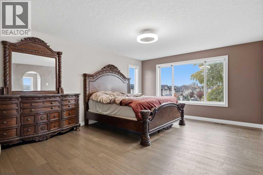 290 Valleyview Court SE, Calgary, Alberta  T2B 0K7 - Photo 24 - A2343774