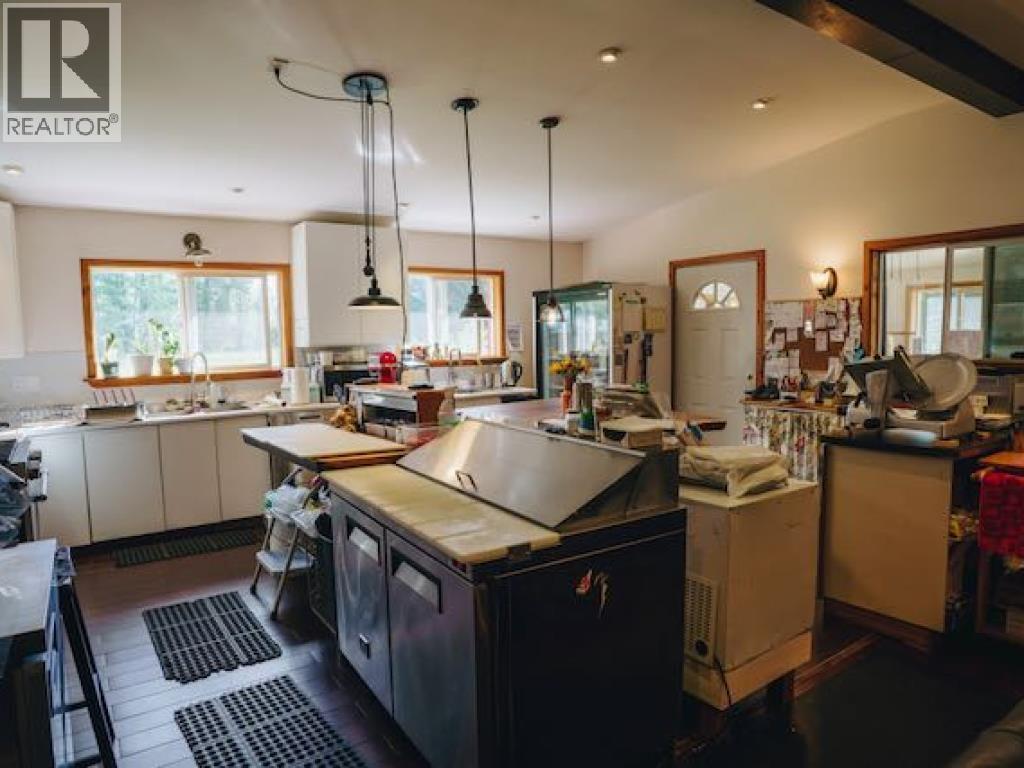 1680 MACKENZIE 20 HIGHWAY, Hagensborg, British Columbia