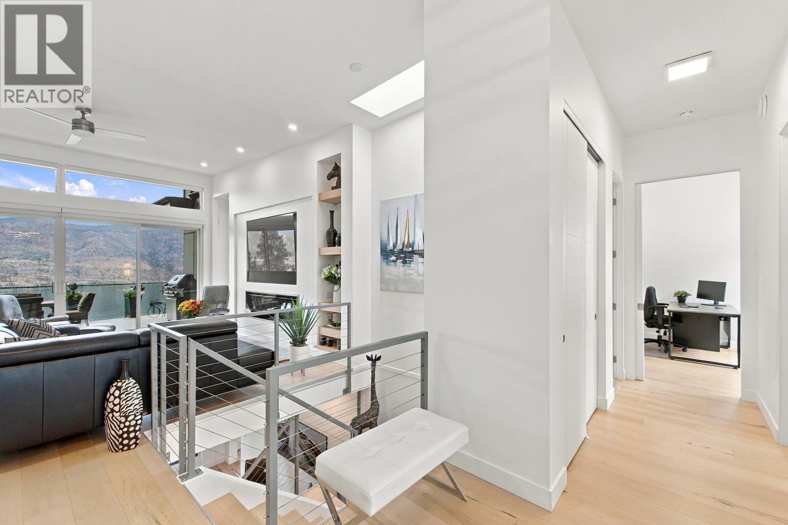 3671 Mckinley Beach Drive, Kelowna, British Columbia  V1V 3G2 - Photo 42 - 10403327