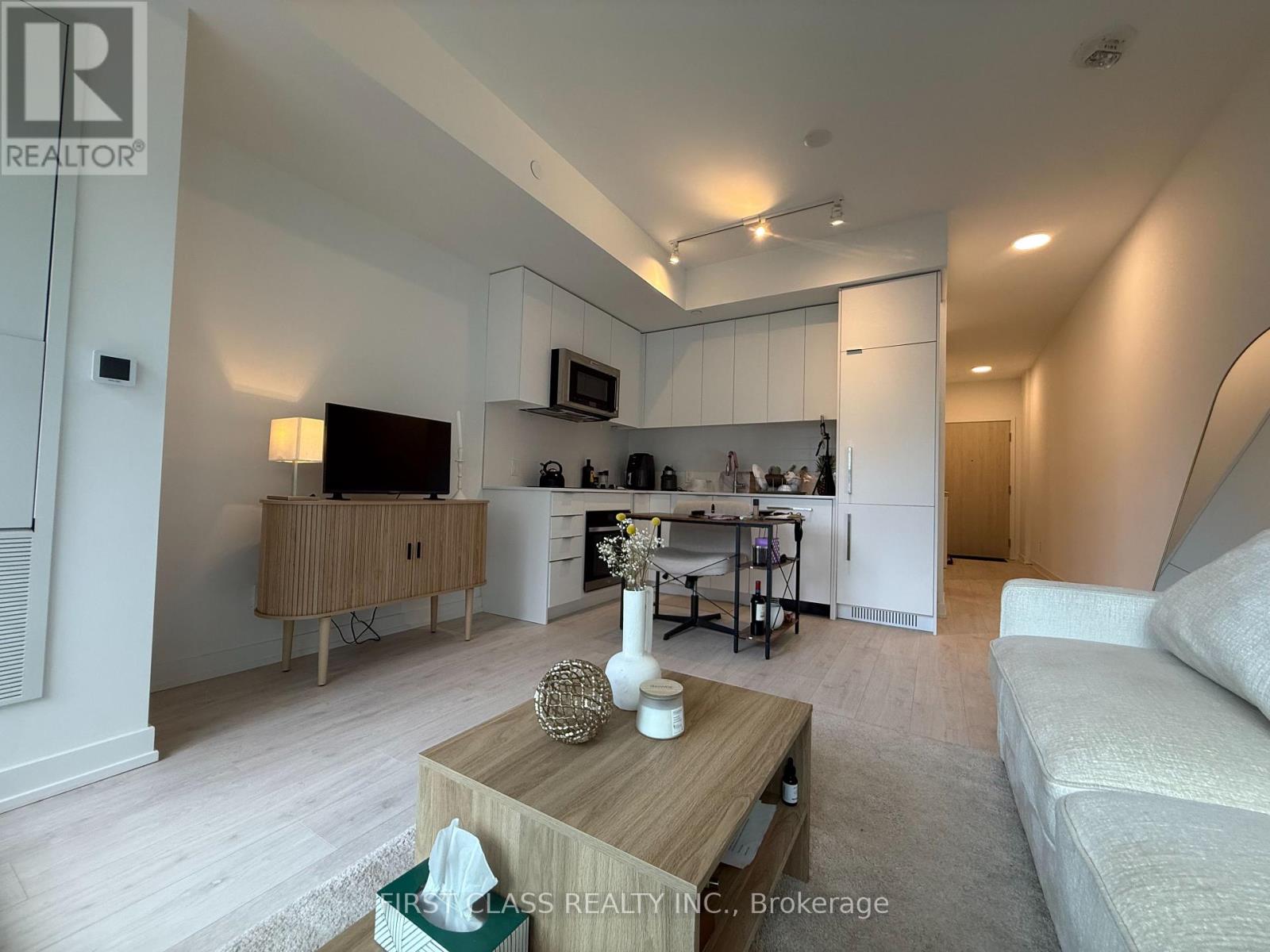 322 - 181 SHEPPARD AVENUE E, Toronto, Ontario
