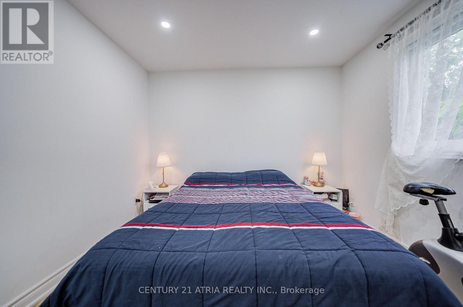 670 Elgin Street, Newmarket, Ontario  L3Y 3B4 - Photo 26 - N13884948