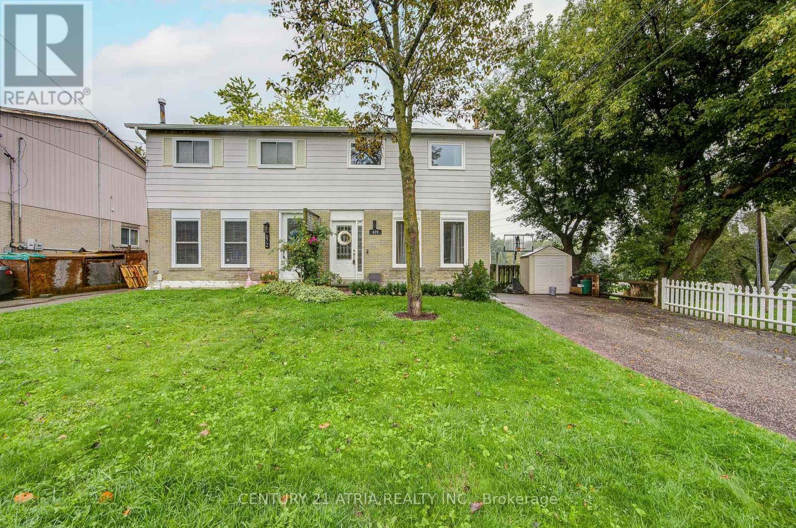 670 Elgin Street, Newmarket, Ontario  L3Y 3B4 - Photo 3 - N13884948