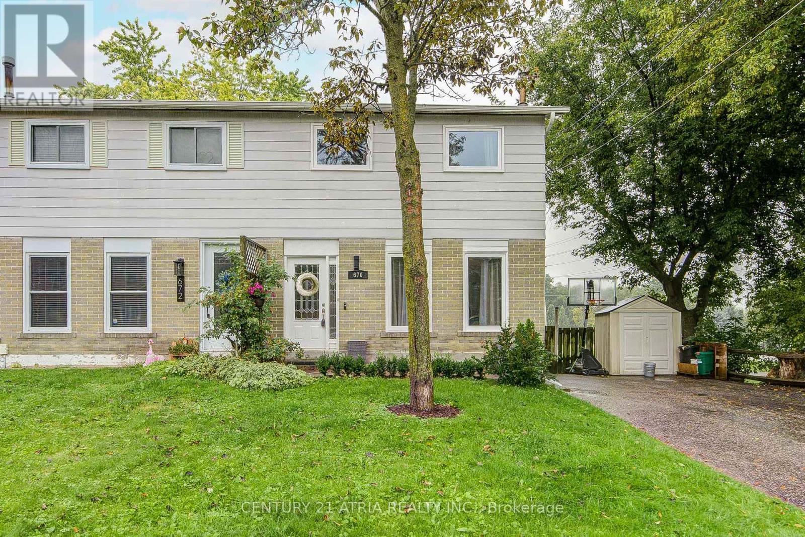 670 Elgin Street, Newmarket, Ontario  L3Y 3B4 - Photo 4 - N13884948