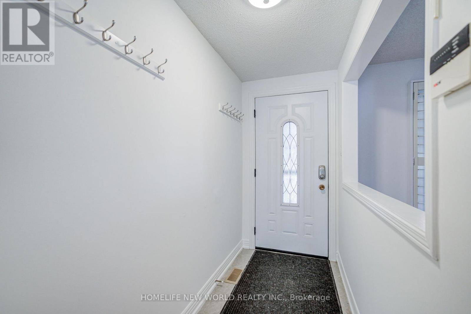 102 Madsen Crescent, Markham, Ontario  L3R 4P3 - Photo 6 - N13884962