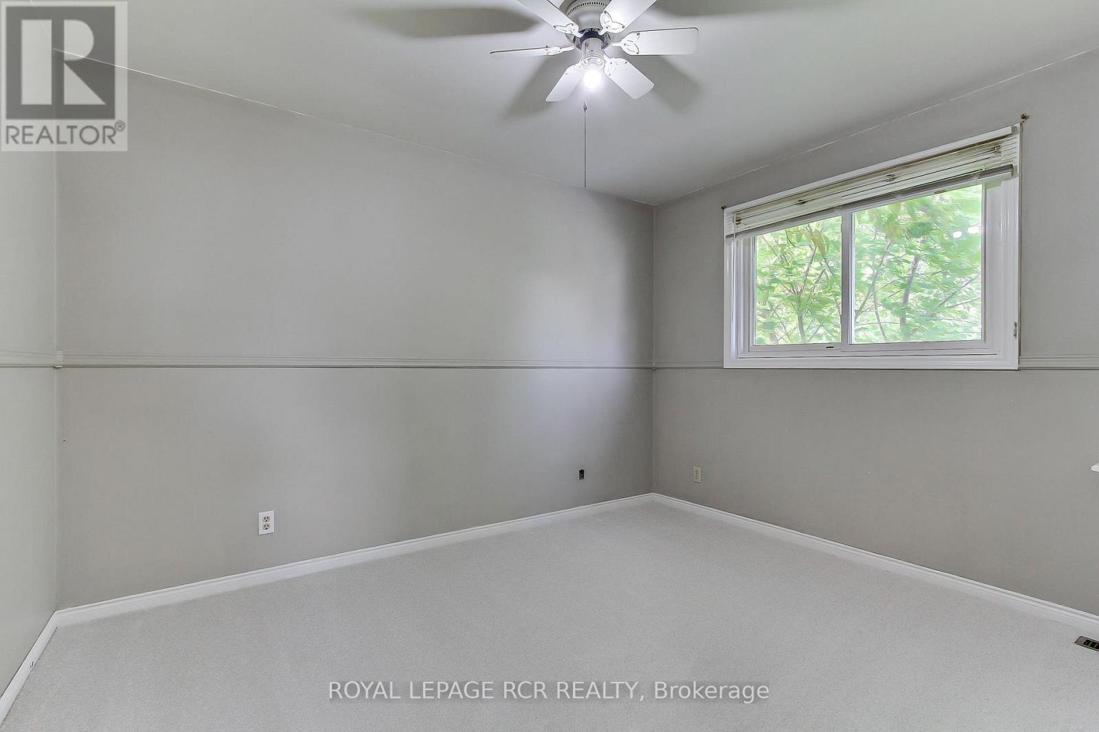 43 Crown Crescent, Bradford West Gwillimbury, Ontario  L3Z 2M4 - Photo 25 - N13884982