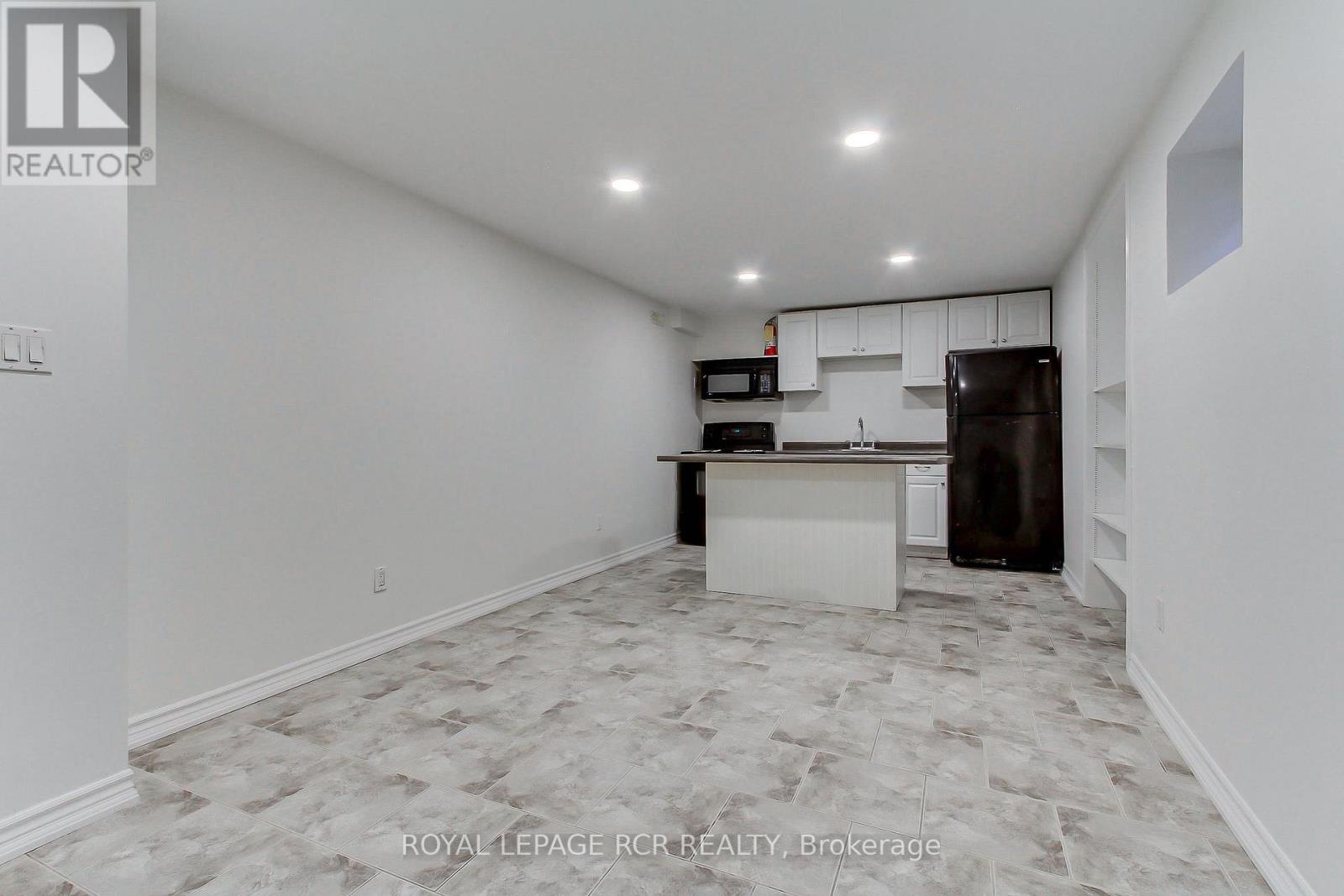 43 Crown Crescent, Bradford West Gwillimbury, Ontario  L3Z 2M4 - Photo 29 - N13884982