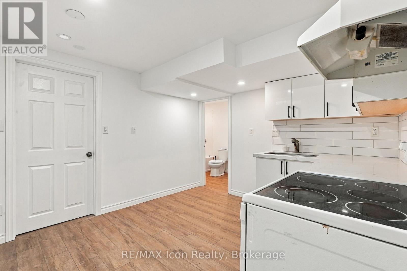 92 Hadati Road, Guelph, Ontario  N1E 6H2 - Photo 26 - X13884918