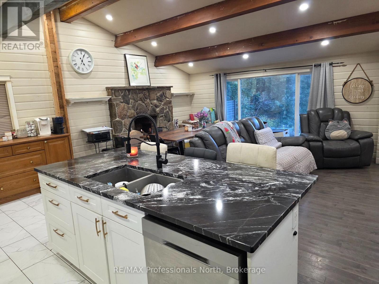 415 By-Lock Acres Road, Huntsville, Ontario  P1H 1S1 - Photo 10 - X13884938