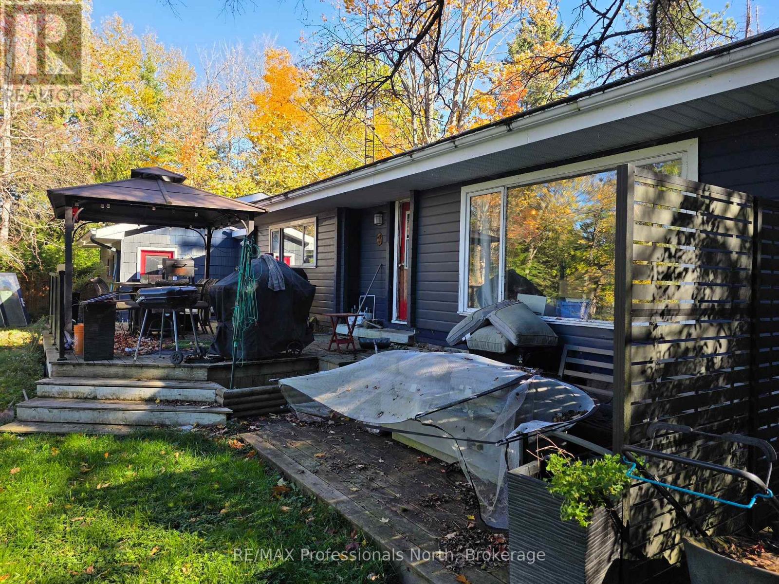 415 By-Lock Acres Road, Huntsville, Ontario  P1H 1S1 - Photo 3 - X13884938