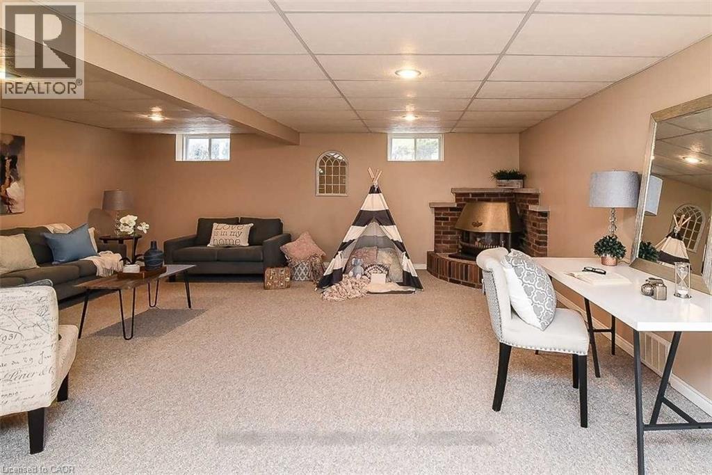 23 Woodsview Avenue, Grimsby, Ontario  L3M 3S7 - Photo 24 - 40868311