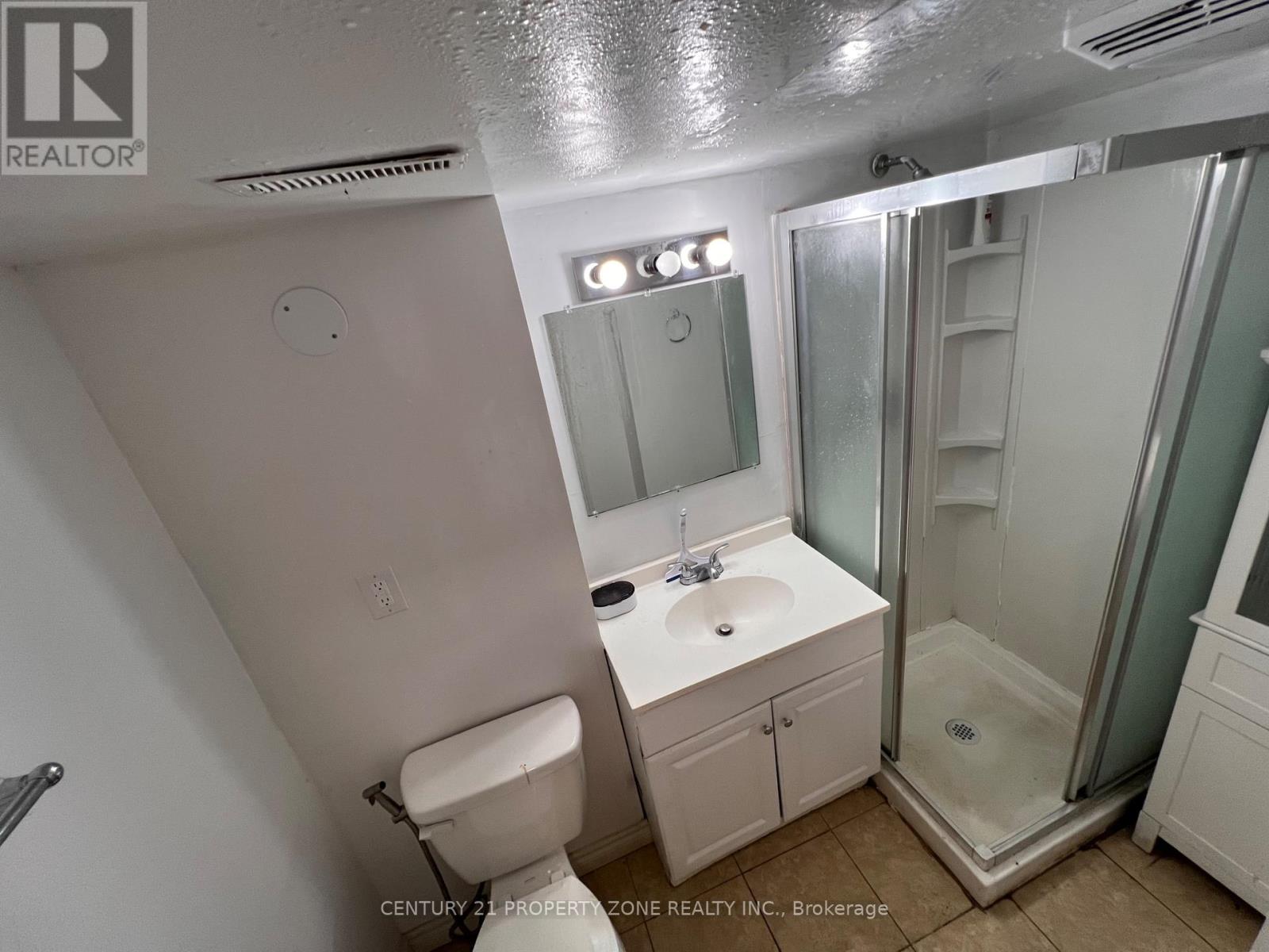 Basement  - 6 Roehampton Crescent W, Brampton, Ontario  L6Y 2R4 - Photo 8 - W13884922