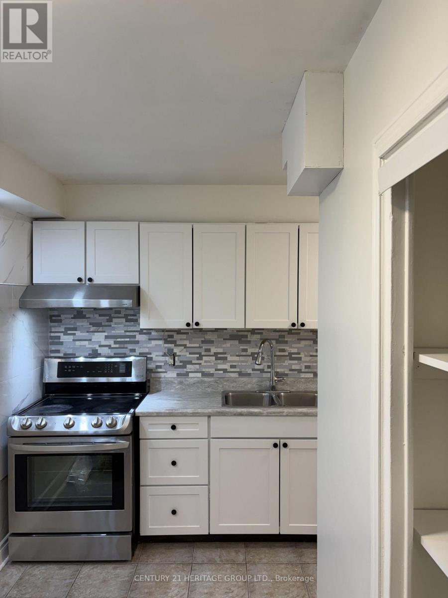 411 - 80 Grandravine Drive, Toronto, Ontario  M3J 1B2 - Photo 10 - W13884942