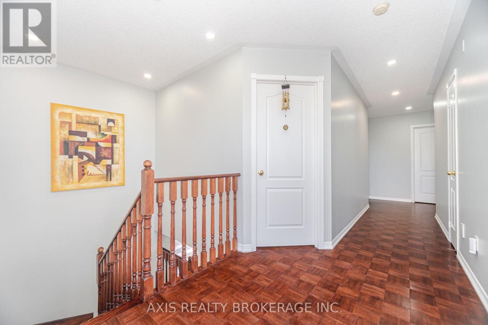 2 Queen Mary Drive, Brampton, Ontario  L7A 1X6 - Photo 25 - W13884986