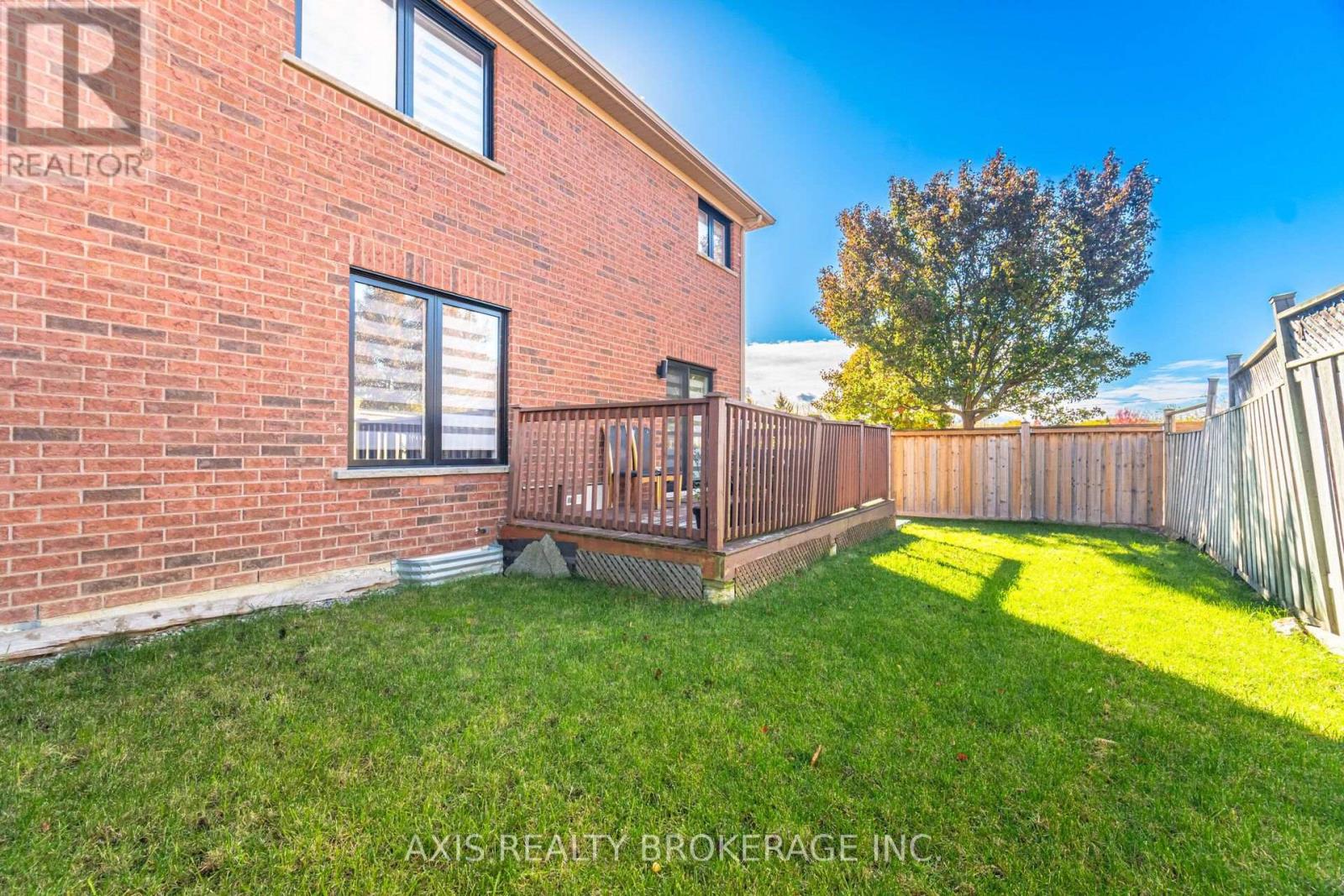 2 Queen Mary Drive, Brampton, Ontario  L7A 1X6 - Photo 46 - W13884986