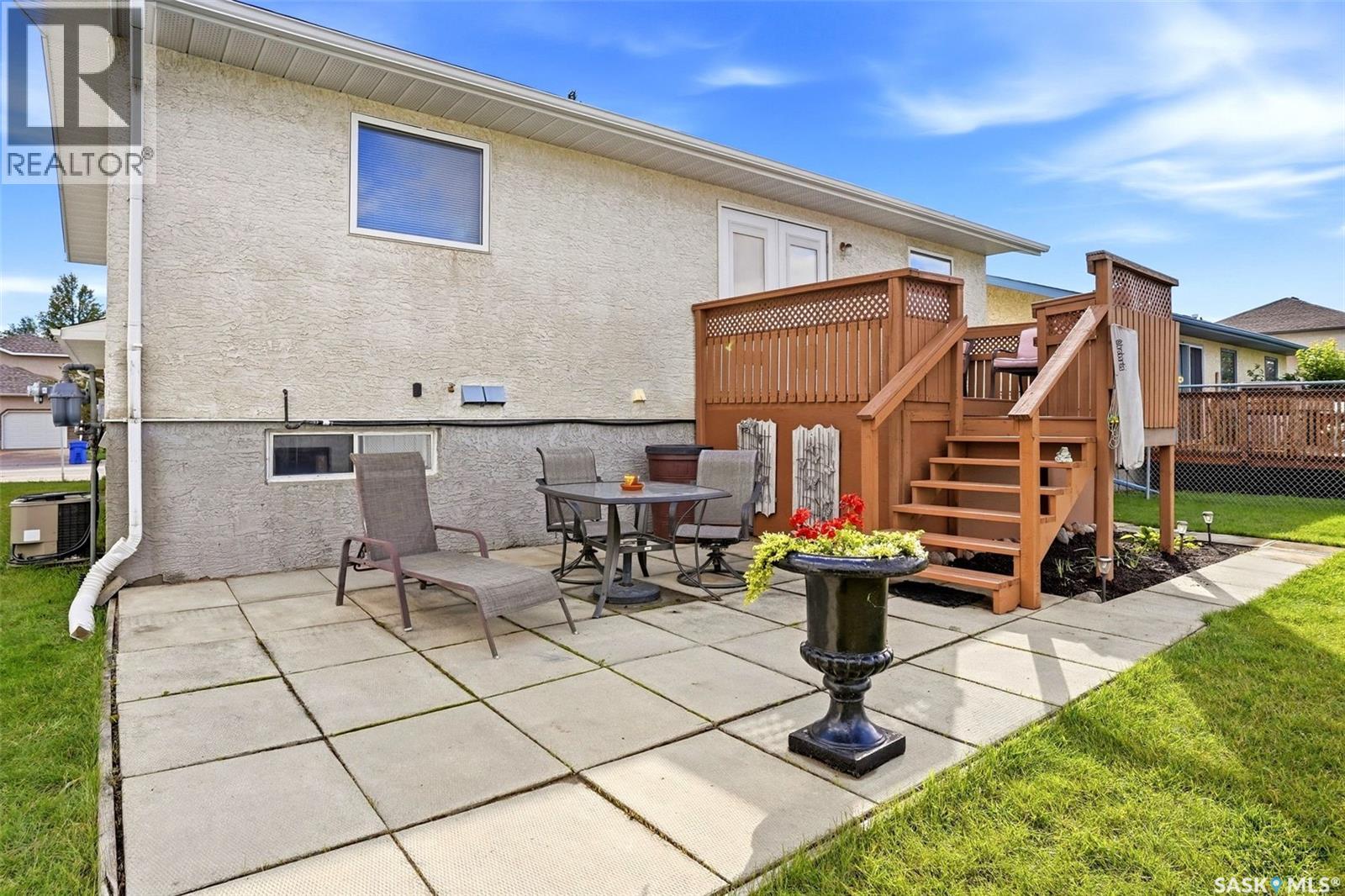 8126 Sherwood Drive, Regina, Saskatchewan  S4Y 1J6 - Photo 38 - SK050864