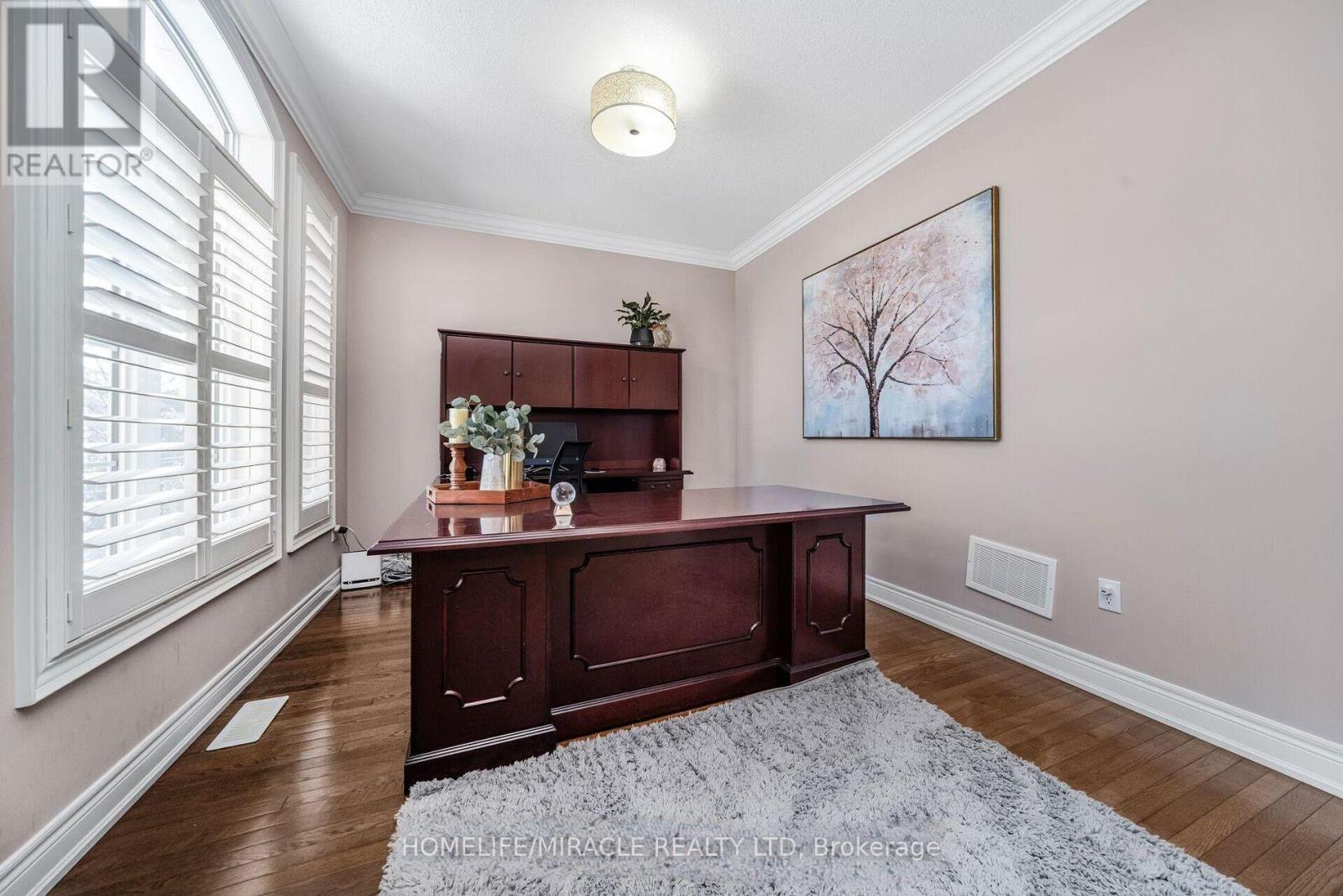 24 Haywood Drive, Brampton, Ontario  L6X 0W1 - Photo 4 - W13711384