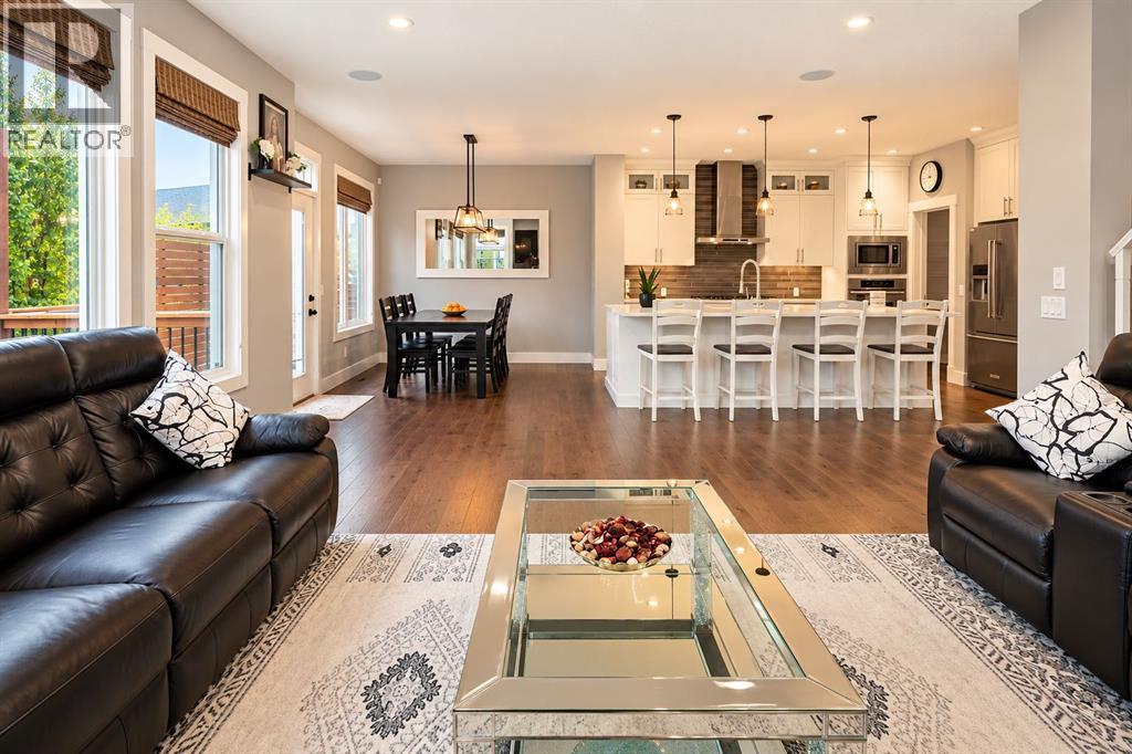 108 Kinniburgh Close, Chestermere, Alberta  T1X 0R8 - Photo 8 - A2351647