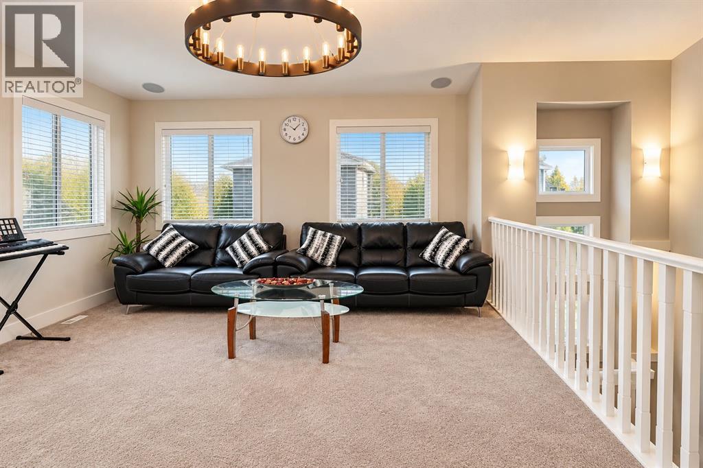 108 Kinniburgh Close, Chestermere, Alberta  T1X 0R8 - Photo 25 - A2351647