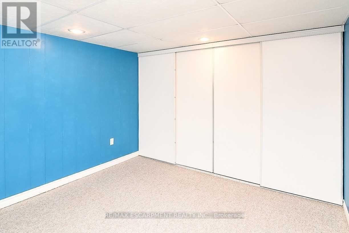 23 Woodsview Avenue W, Grimsby, Ontario  L3M 3S7 - Photo 26 - X13852082