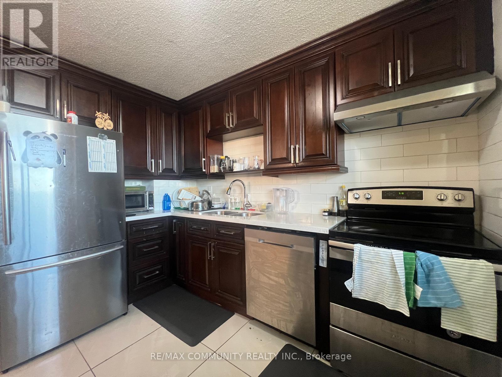 1008 - 100 Wingarden Court, Toronto, Ontario  M1B 2P4 - Photo 4 - E13885008