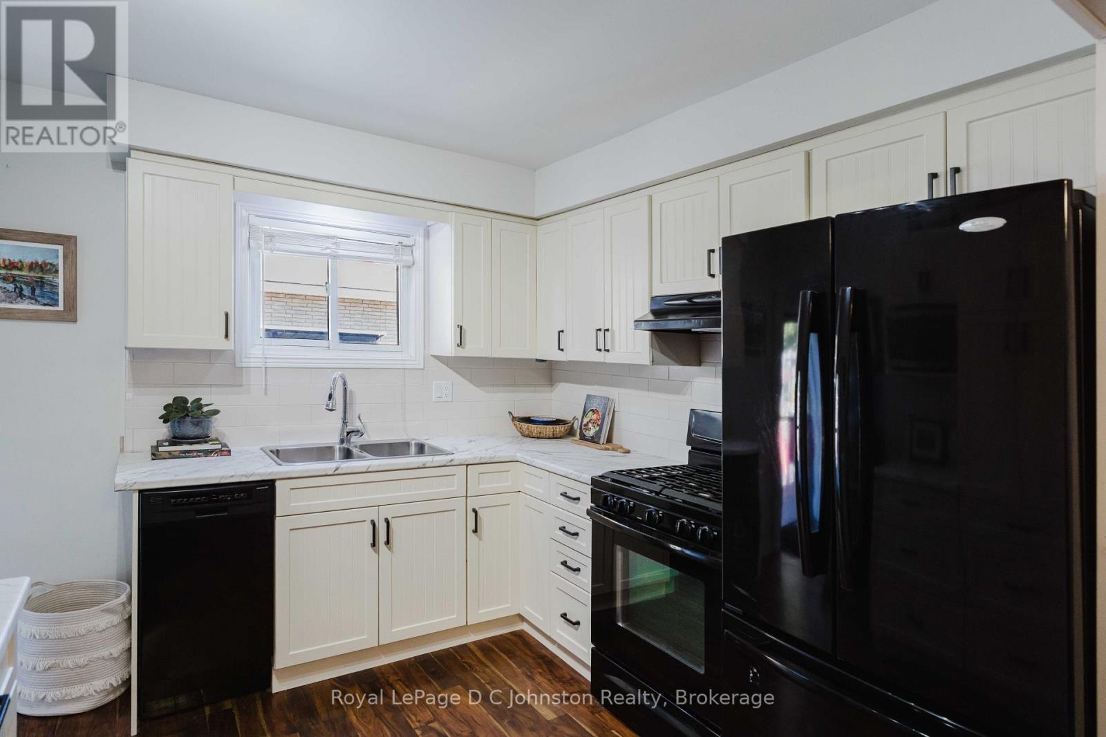 242 Bricker Street, Saugeen Shores, Ontario  N0H 2C4 - Photo 21 - X13885030