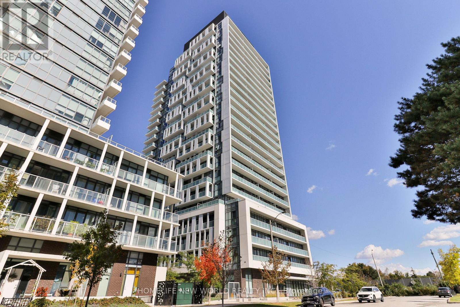 215 - 188 FAIRVIEW MALL DRIVE, Toronto, Ontario