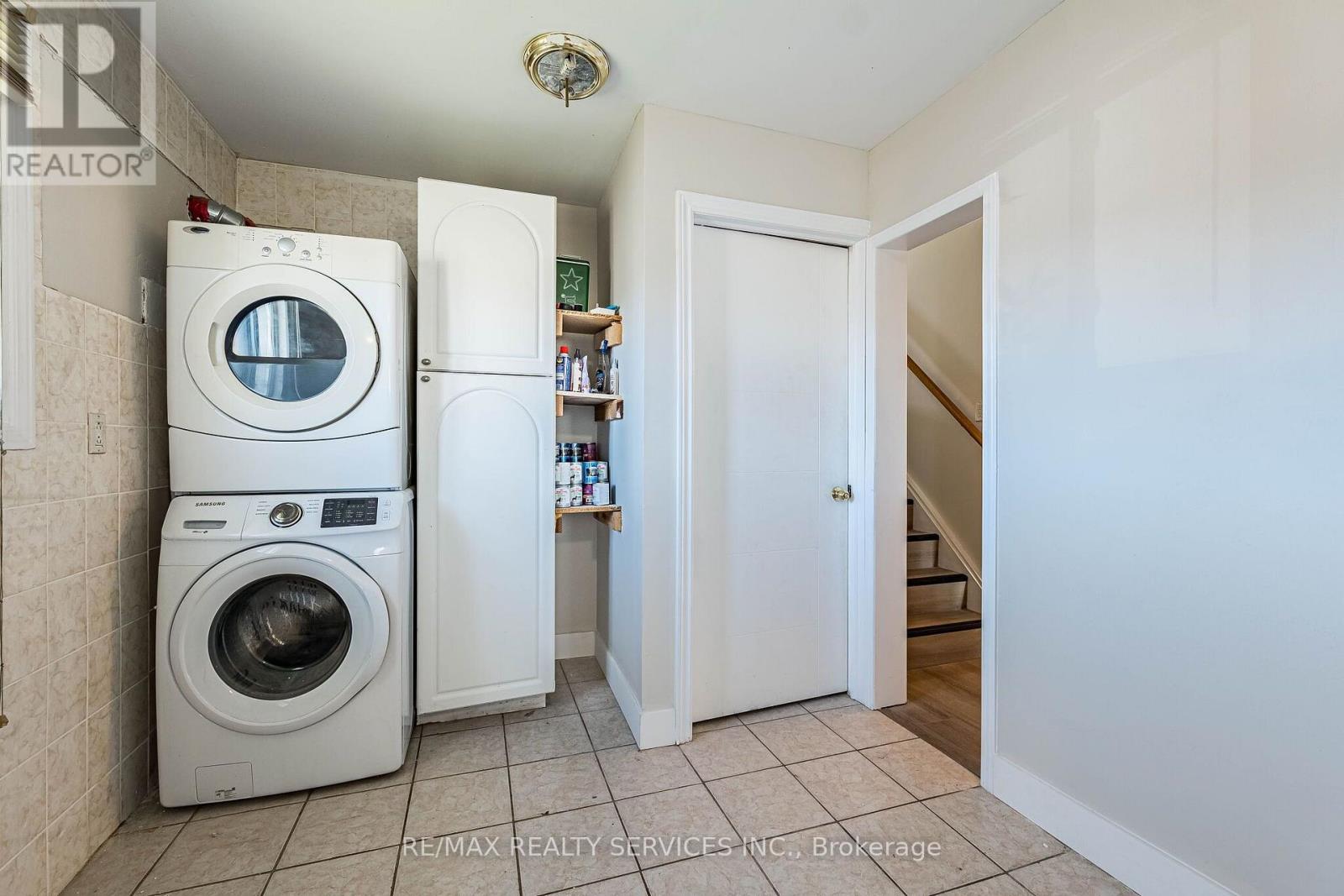 112 Bruce Beer Drive, Brampton, Ontario  L6V 2W9 - Photo 9 - W13882576
