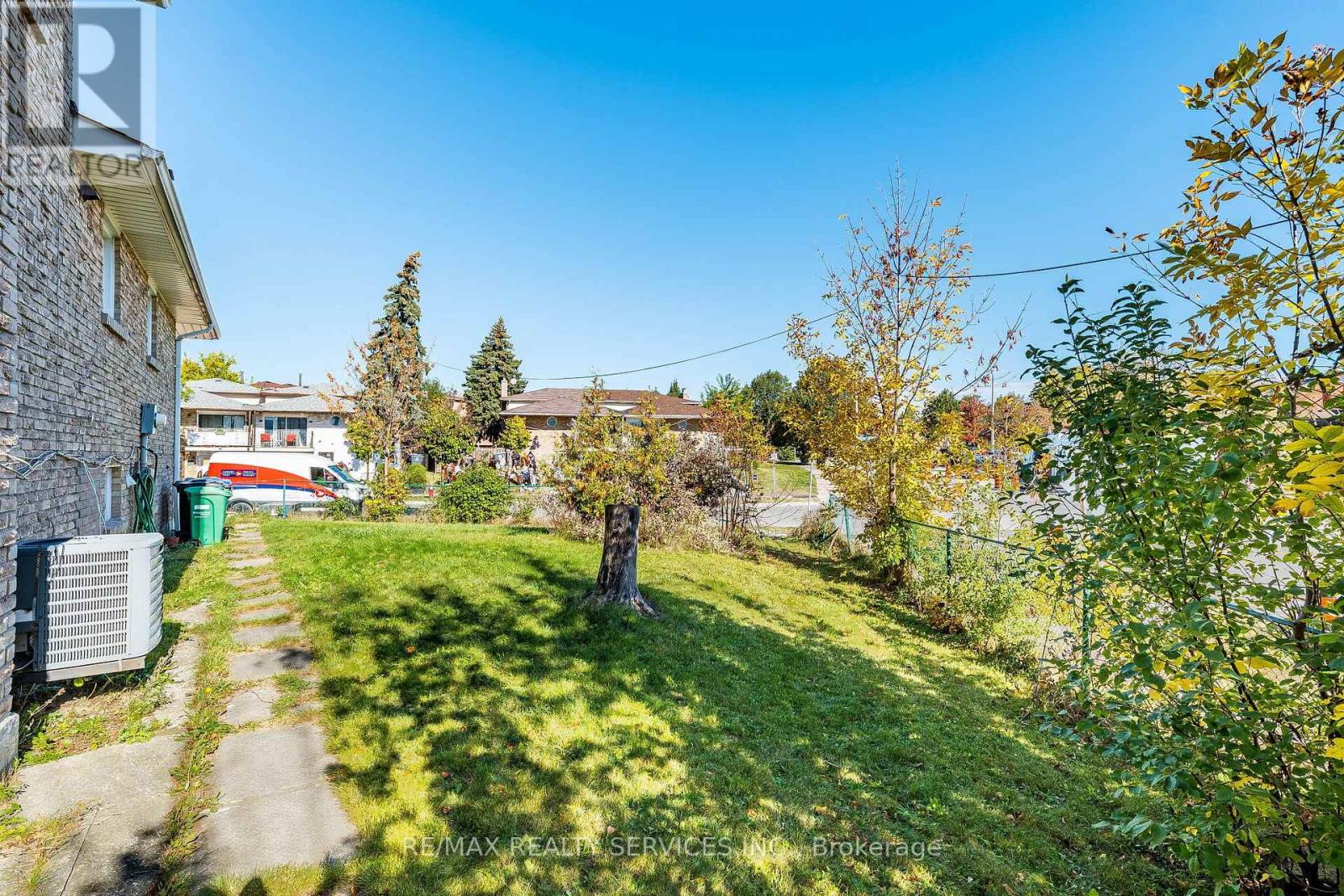 112 Bruce Beer Drive, Brampton, Ontario  L6V 2W9 - Photo 37 - W13882576