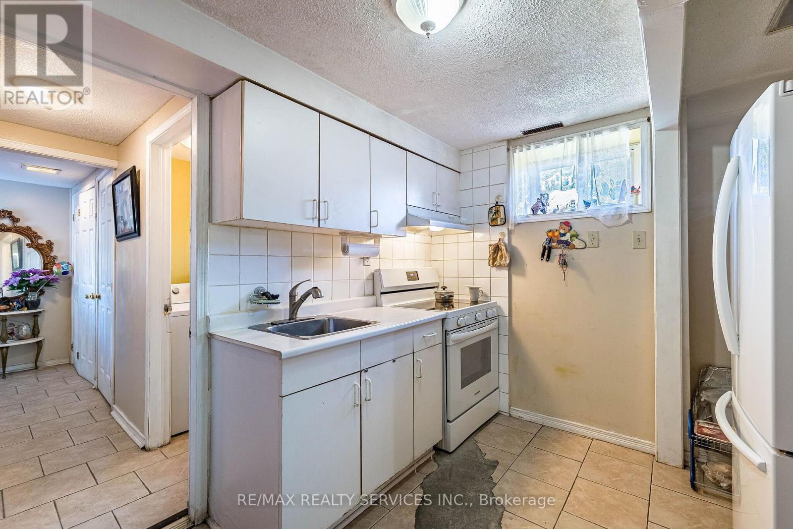 112 Bruce Beer Drive, Brampton, Ontario  L6V 2W9 - Photo 27 - W13882576