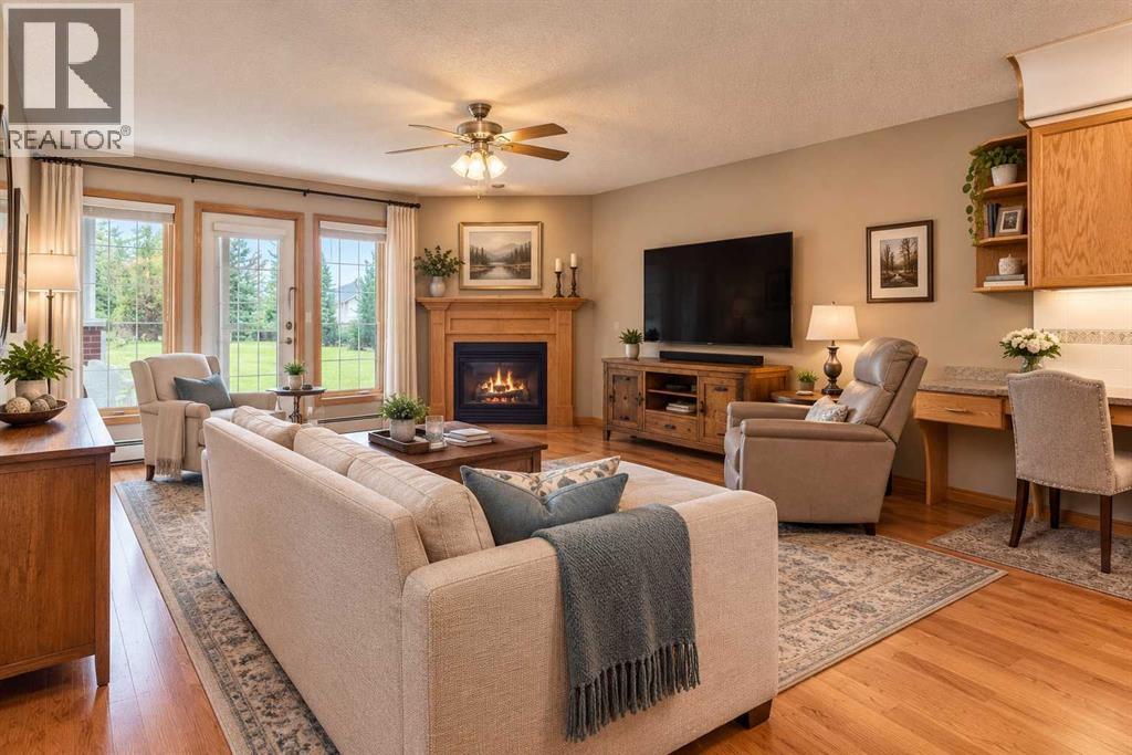 104, 6868 Sierra Morena Boulevard SW, Calgary, Alberta  T3H 3R6 - Photo 4 - A2348157
