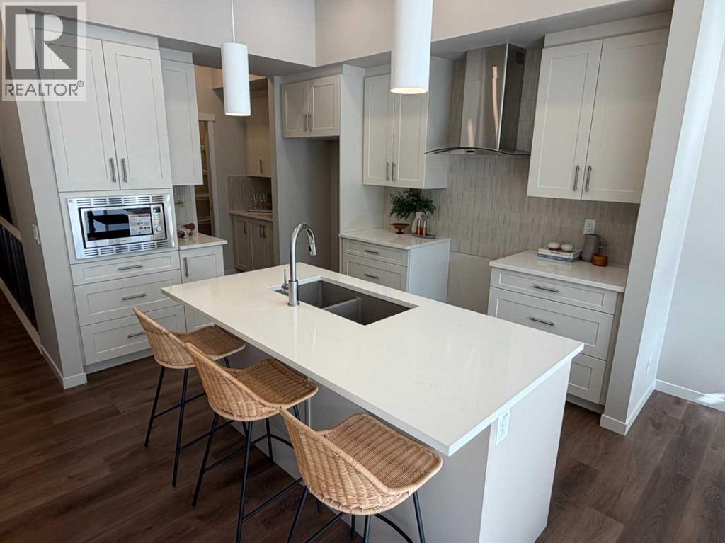 31 Hotchkiss Avenue SE, Calgary, Alberta  T3S 0T5 - Photo 12 - A2321247